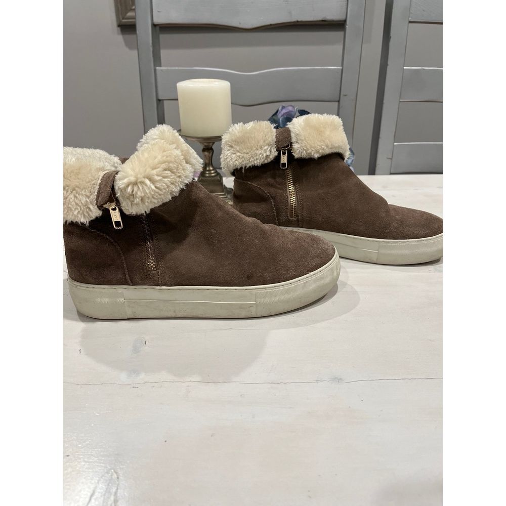 J SLIDES faux fur lined rubber sole high top zipper side slip‎ on shoes Size 8